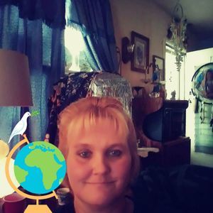 Meet your Posher, Cynthia